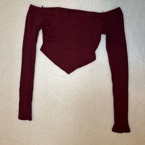 Burgundy Cropped Long Sleeve with Triangle Shape in Front